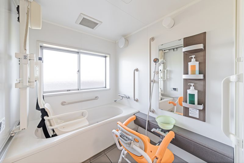 Senior Bath Installers detail
